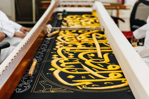Hajj Route Tour and Artisans' Alley Visit