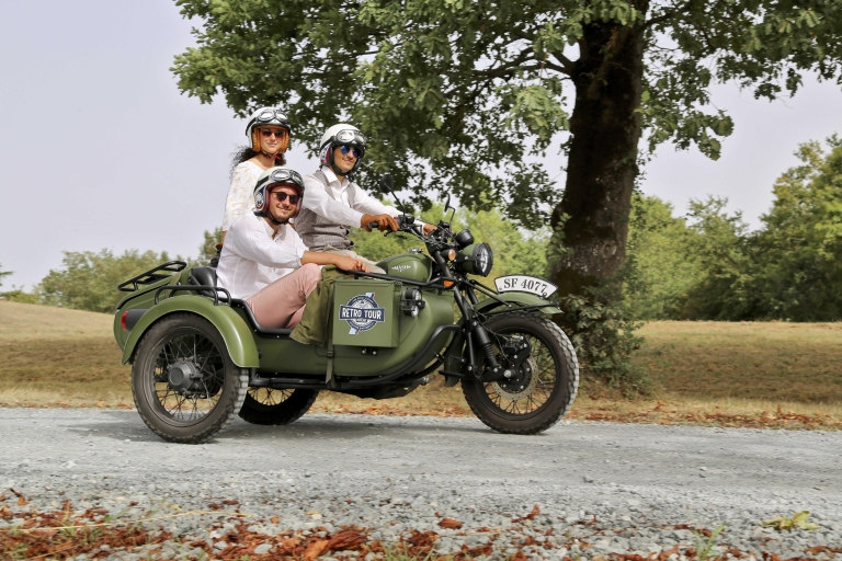 From Bordeaux: Médoc Vineyard and Chateau Tour by Sidecar Half-Day Tour