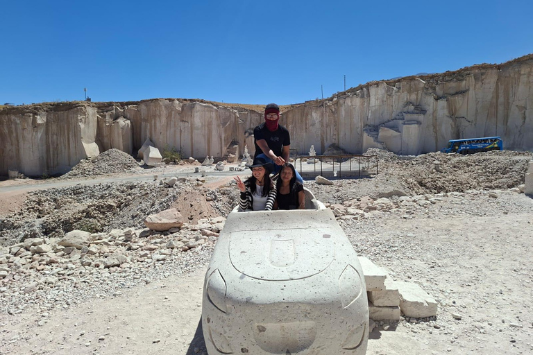 Arequipa: Private Sillar Route Tour + Culebrillas