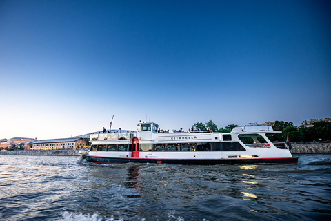 Budapest: cruceros en barco Prosecco premium y opción de música en vivoCrucero City Lights con Prosecco Premium