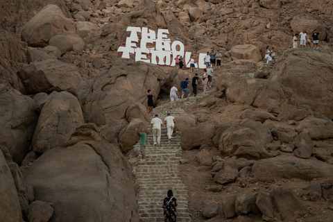 Scharm El-Scheich: Premium-Arabische Nacht mit AbendessenScharm El-Scheich: Premium-Arabische-Nacht-Entdeckung mit Abendessen