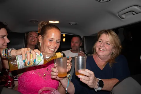 Boa Vista: Pub Crawl - Party Like a Local