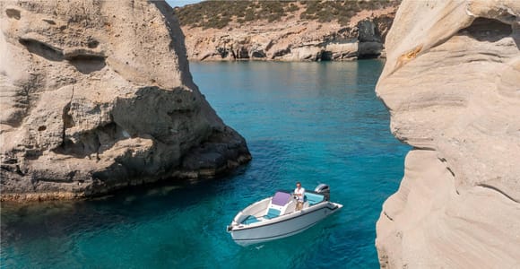 Grand Milos Adventure: Private Cruise Rental with Skipper