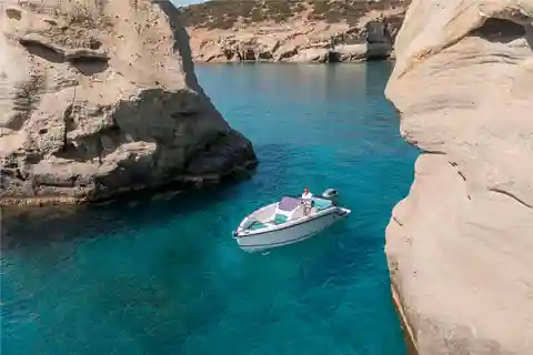 Grand Milos Adventure: Private Cruise Rental with Skipper