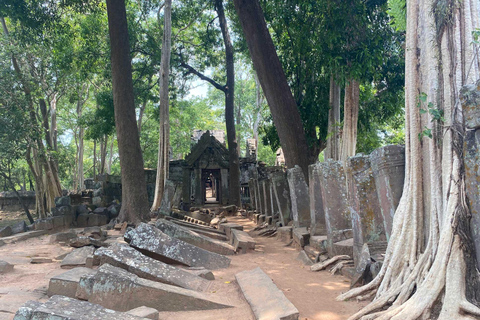 Siem Reap: Cachoeira Phnom Kulen e viagem de 1 dia a Koh KerCachoeira Phnom Kulen e Koh Ker com guia que fala inglês