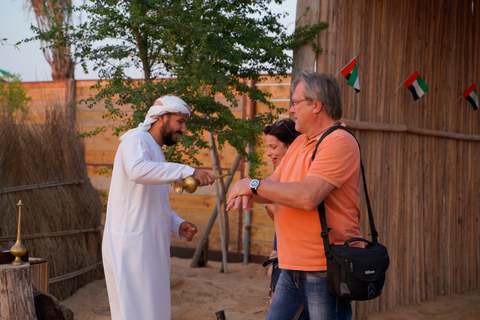 迪拜：Al Marmoom 的除夕庆祝活动和烧烤晚餐迪拜：在阿尔马穆姆庆祝除夕夜和烧烤晚餐