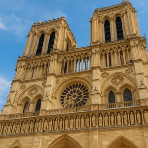 Notre-Dame Skip-the-Line Tour W/ Expert Guide & Audio