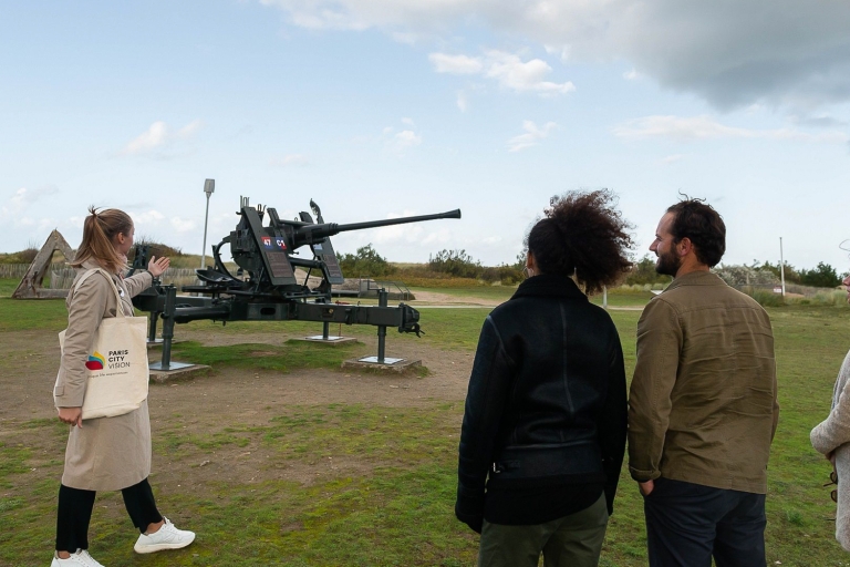 From Paris: Normandy Landing Beaches D-Day Tour by Minibus Private Tour in Spanish: 5-8 People