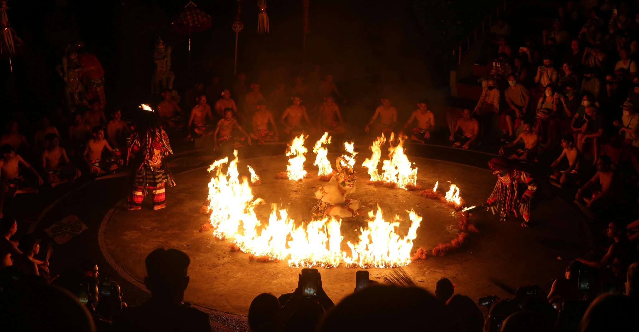 Le meilleur de Uluwatu Coucher de soleil, Kecak danse avec dîner à Jimbaran - Hizvo