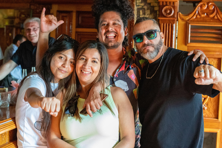 Oaxaca: Cantina Photography Walking Tour
