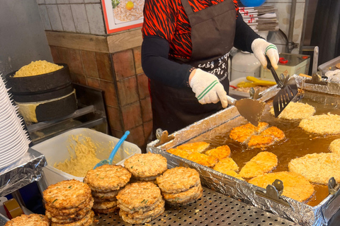 Seoul: culinaire tour over de Namdaemun-markt met verborgen pareltjesSeoul: Namdaemun Market Food Tour with Hidden Gems