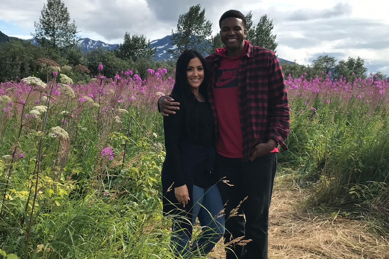Anchorage: Alaska Wildlife Tour with Hotel Pickup