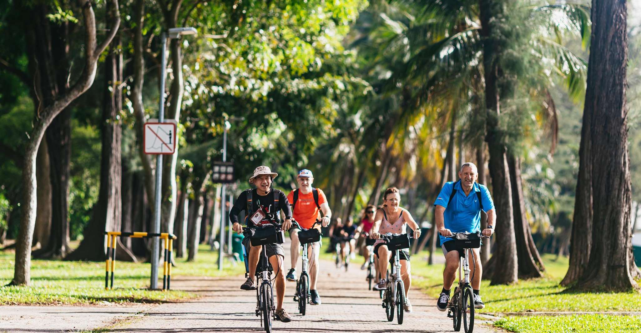 Singapore, Lion City Highlights Bike Tour