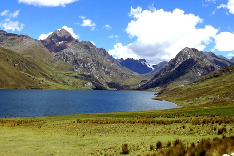 Huaraz: Chavín de Huántar, Querococha Lake & Museum Tour