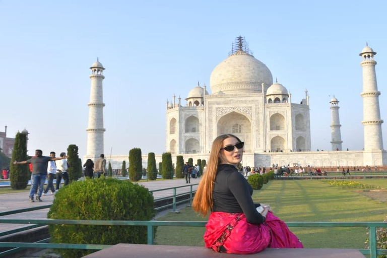Same Day Taj Mahal Tour from Delhi by Car – Private Day Trip From Agra: All-Inclusive Taj Mahal & Agra Fort Tour
