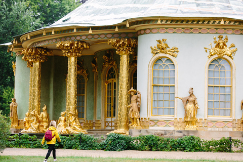 Visite à vélo des jardins et palais de Potsdam au départ de BerlinVisite de groupe en anglais