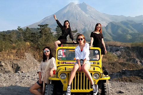 Yogyakarta : L&#039;ascension du Borobudur, le volcan Merapi et Prambanan