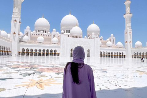 阿布扎比大清真寺与扎耶德国家博物馆之旅从阿布扎比出发：大清真寺和扎耶德博物馆导览游