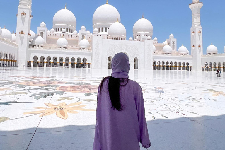 阿布扎比大清真寺与扎耶德国家博物馆之旅从阿布扎比出发：大清真寺和扎耶德博物馆导览游