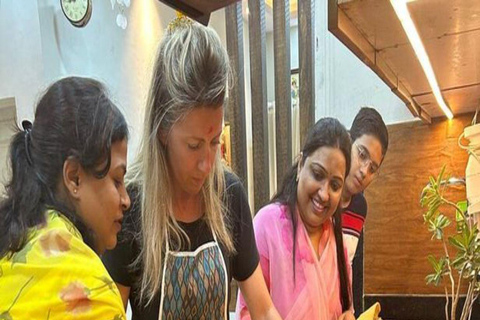 Jakarta: Indonesian Cooking Class with Market Tour