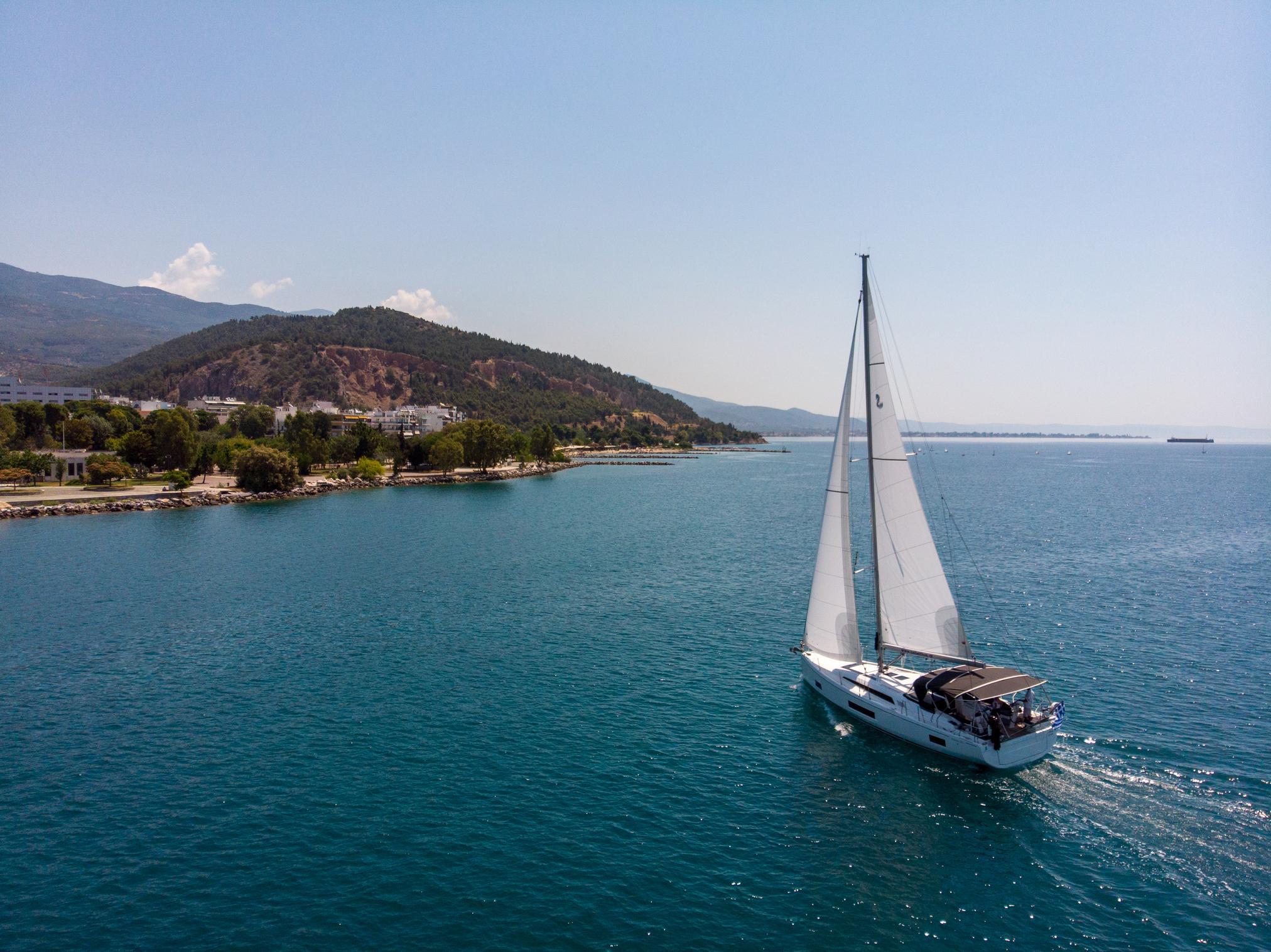 Volos: Ganztägiges Segelboot-Erlebnis im Pagasischen Golf