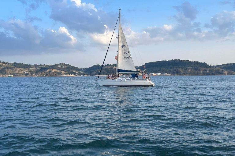 Lisboa: Excursión de un día y puesta de sol por el río Tajo