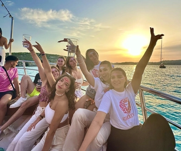 Malta: Party Boat to Blue Lagoon and Comino with Open Bar