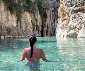 Valencia: Waterfalls and Thermal Springs Tour with Swimming