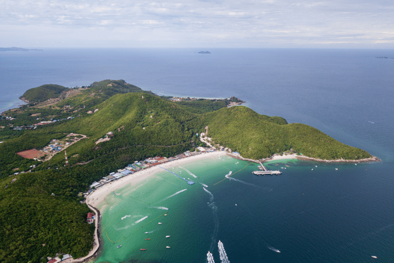 Au départ de Bangkok : Excursion d'une journée à l'oasis exotique de l'île de Koh LanVisite privée de l'île de Kon lan