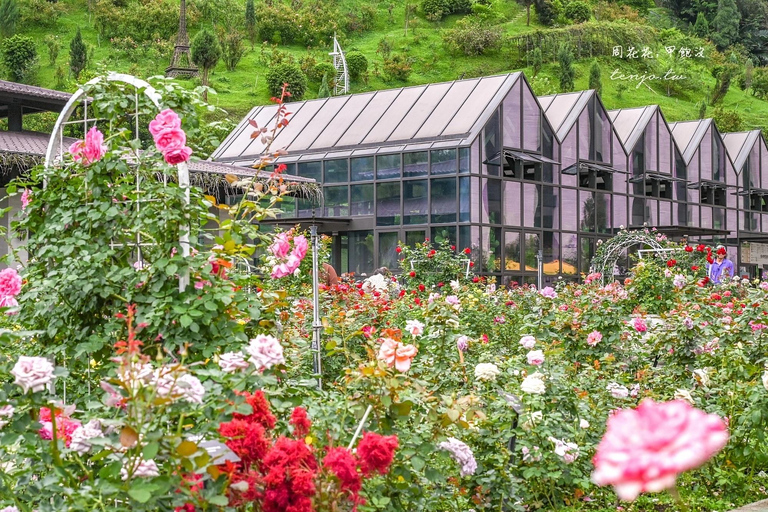 From Taipei: Water Activities Day Tour with Night Market