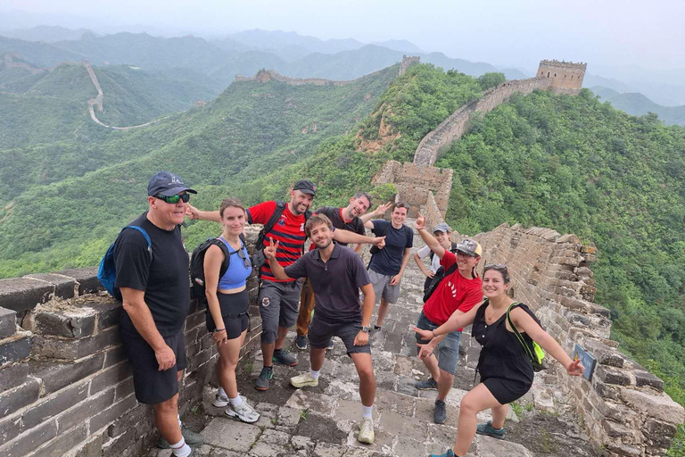 Beijing: Jinshanling Great Wall sunrise Tour with Pickup