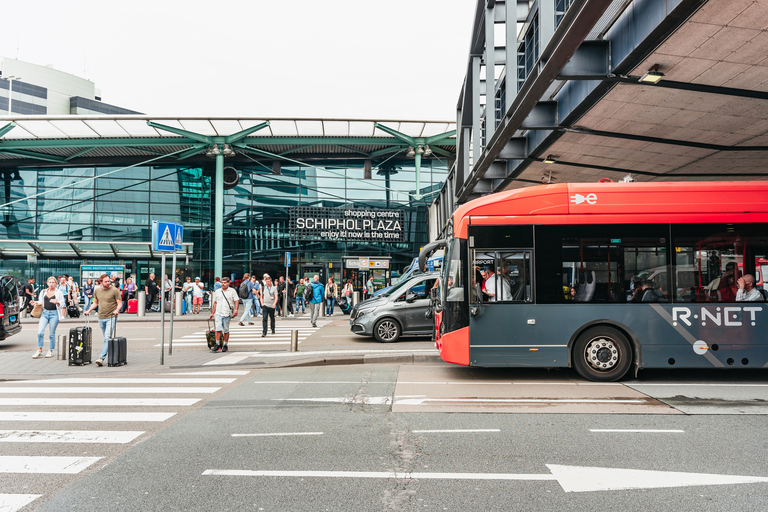 Amsterdam: Trasferimento in autobus espresso dall&#039;aeroporto a/da il centro cittàTransfer aeroportuale espresso di andata e ritorno per la città (valido 14 giorni)