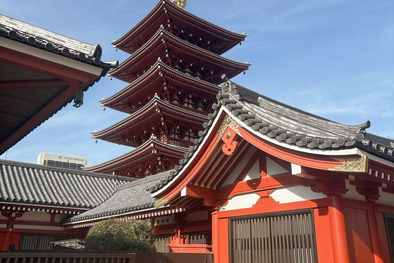 Asakusa e Skytree: tour guiado pelos pontos turísticos com experiência HADOAsakusa e Skytree: Visita guiada a um monumento histórico com a HADO Experience