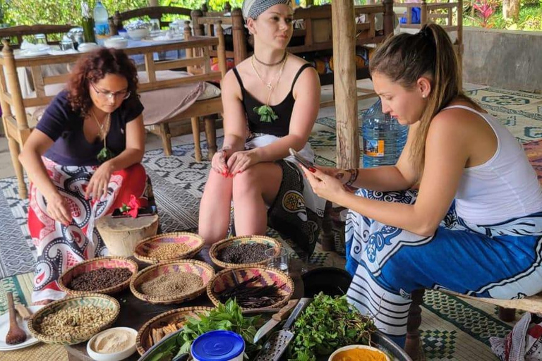 Zanzibar: Customisable Private Tour of Island with Guide Zanzibar: Customised Private Tour of Island with Guide
