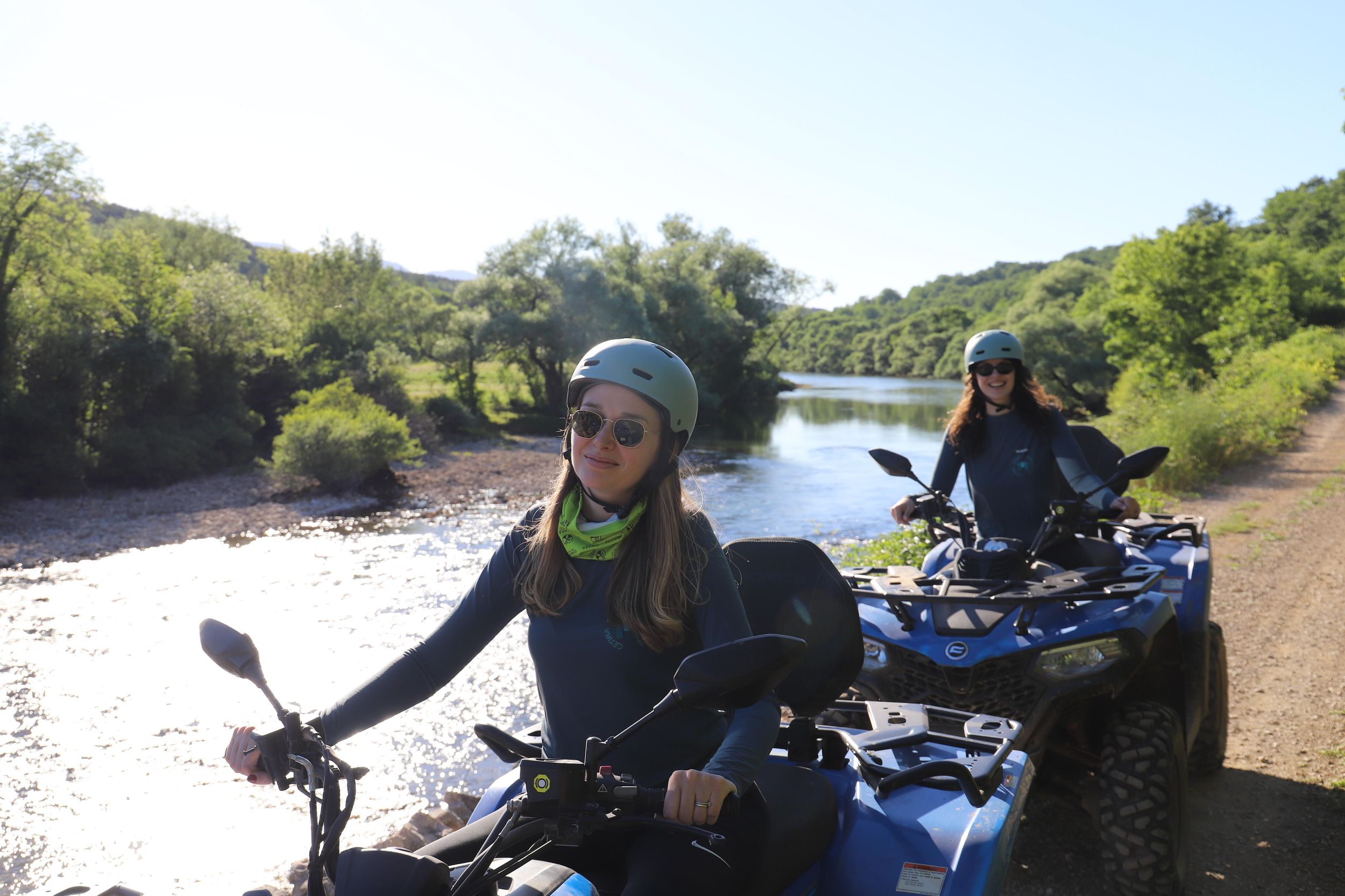 Von Split: Quad-Tour zu drei Flüssen mit Schwimmen und Mittagessen