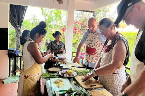 Phnom Penh’s Hands-On Khmer Cooking Class in the Countryside