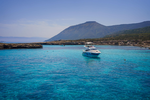 رحلة نصف يوم إلى البحيرة الزرقاء مع النقل من بافوس