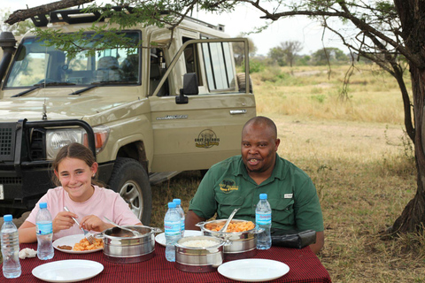 Following The Great Migration Safari in Style – 2025