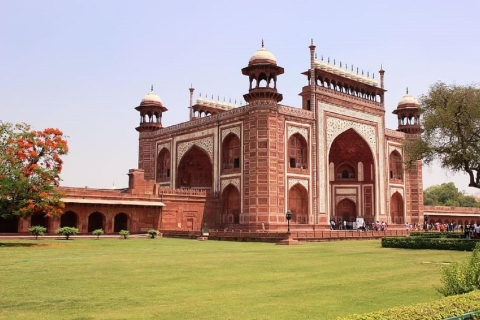 Wycieczka Usmani Taj Mahal z DelhiTadż Mahal tego samego dnia z Delhi