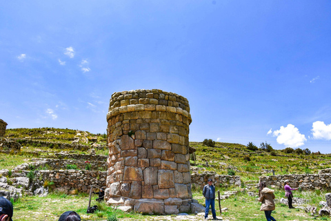 Puno: Aramu Muro and Cemetery of Molloco Day Trip