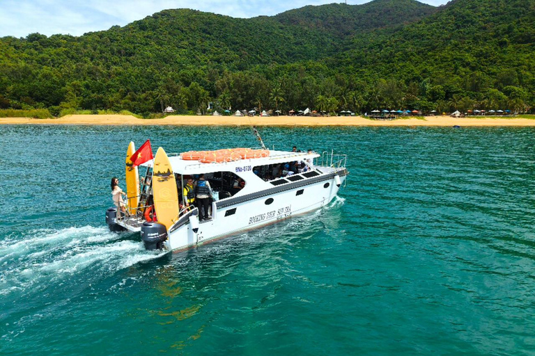 Da Nang: Small-Group Speedboat & Fishing Experience