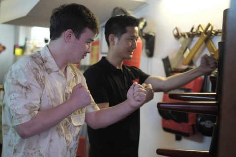 قوانغتشو: دورة بروس لي في الكونغ فو وينغ تشون