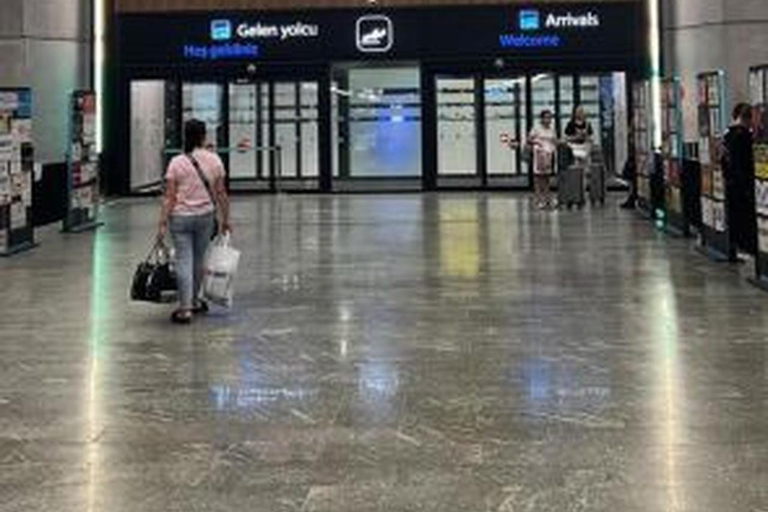 伊斯坦布尔：机场VIP接送服务（24/7全天候）伊斯坦布尔酒店至伊斯坦布尔机场（IST）