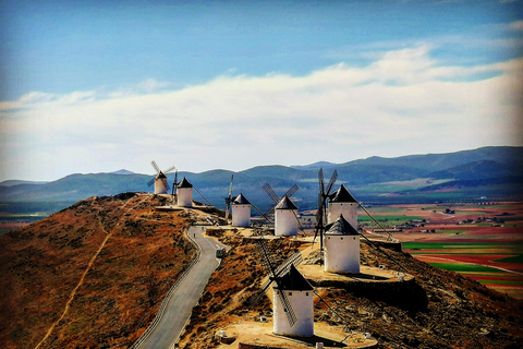 Toledo: Wijnproeverij in Toledo &amp; La Mancha - Molens en lunch inbegrepen.Wijnproeverij in Toledo &amp; La Mancha: molens en lunch inbegrepen.