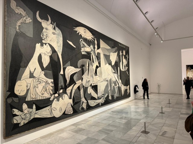 Visit Madrid Reina Sofía Guided Tour with Skip-the-Line Tickets in Madrid