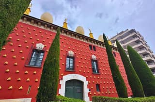 Von Barcelona aus: Dalí und das mittelalterliche Girona Privater Tagesausflug