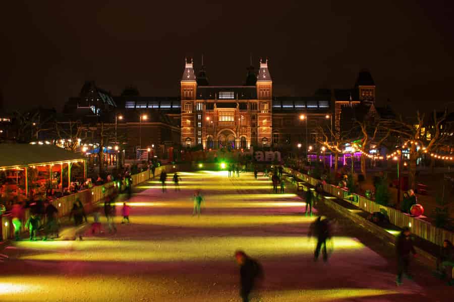 Museumplein Ice Rink Entry Ticket. Foto: GetYourGuide