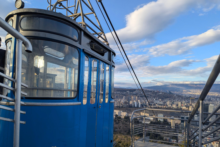 Tbilisi: Hidden Layers of Tbilisi Through Local Eyes Shared group/Small group