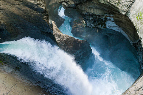 Escursione panoramica in auto privata da Lucerna a Lauterbrunnen