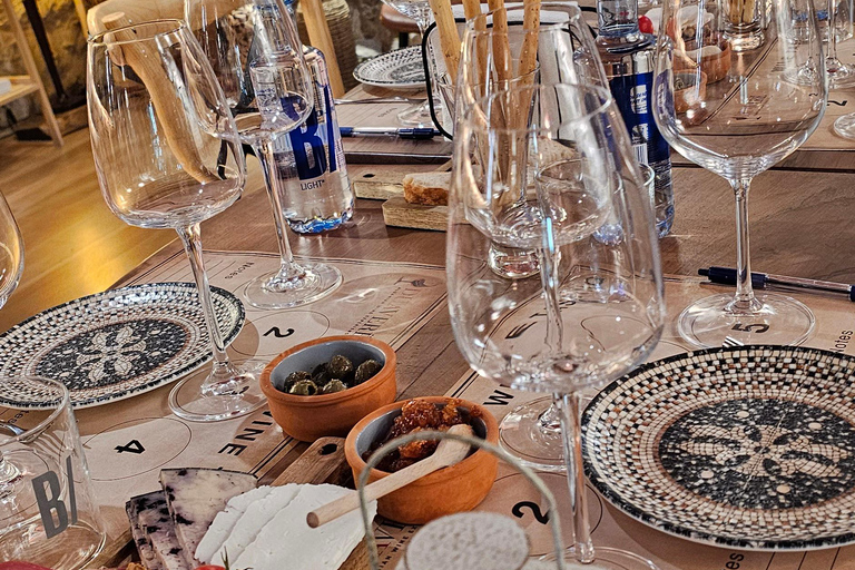 Tirana - Dua Vere – Albanian Wine Tasting Reserve Selection – with Barrel-Aged Raki (premium label)